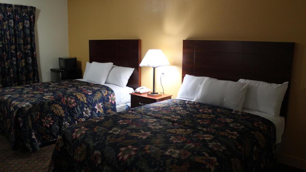 Passport Inn And Suites - Middletown Ruang foto